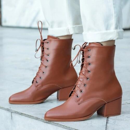 Mio Gusto Brand Ramona White, Black, tan Colors High Quality 5Cm Heel-height Women 's Ankle Boots