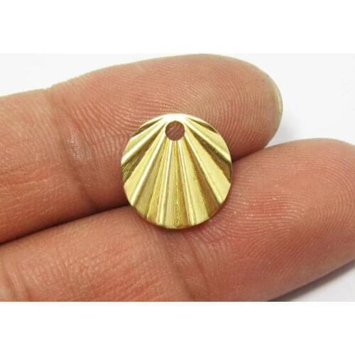 Brass charms 13.5x13mm Round Raw brass Shell earrings pendant -50pcs R745