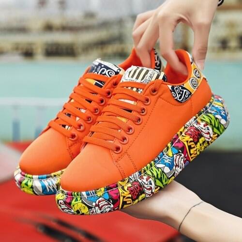 Sunmmer Lovers Casual Skateboard shoes Breathable Graffiti Sneakers No-slip Hard-wearing Walking Shoes Outdoor Fashion Shoes