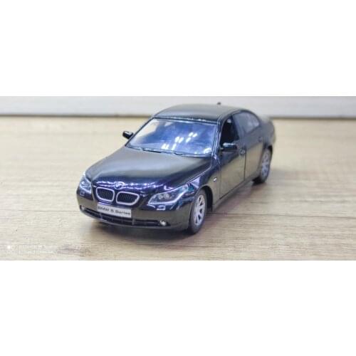 1:24 5 Series 530i Alloy model car Metal toys for childen kids diecast gift
