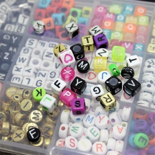 1100pcs 15 Color Acrylic Alphabet Letter Beads with 1 Roll Crystal String Q6PD