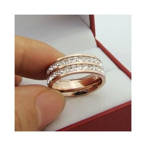 YUN RUO Shinning Crystal Couple Rings Not Fade Titanium Steel Rose Gold Silver Plated Wedding Design Woman Jewelry Free Shipping