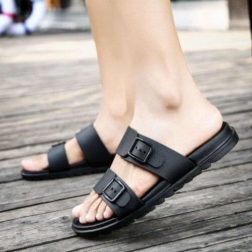 Summer Comfy Non Slip Slipper Men Casual Sandals for Men Outdoor Beach Slippers Fashion Cheap Slide Man Sandales Cuir Pour Homme