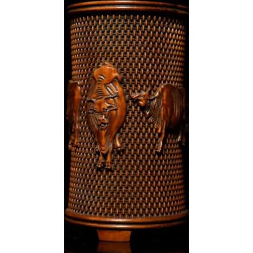4" China Lucky Seikos Boxwood Rhino statue pattern Cylindrical pen holder stationery Pen holder wood carving Create a model