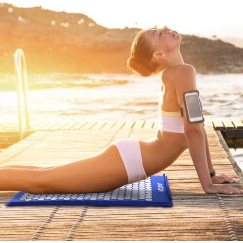 Acupressure Mat and Pillow Set with 2pcs Spiky Massage Balls for Back/Neck/Feet Pain Relief and Muscle Relaxation