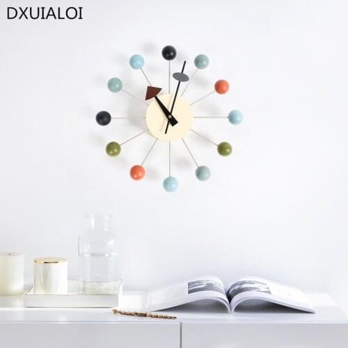 New Fashion Clock Popular Designer Beautiful Modern Luxury House Decorative Diy Wood Balls Wall Rain Candy Clock Easy Clock