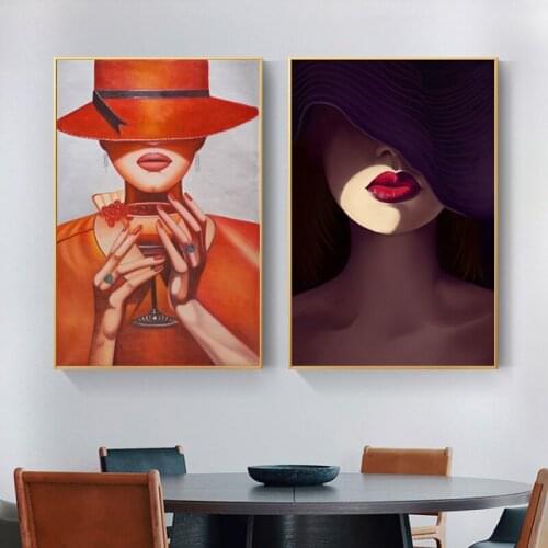 Pretty Vacation Girs Painting Posters Modern Fashion Lips Figure Canvas Printings Nordic Art Photos Wall Decorations Bed Room
