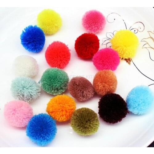 600pcs 20mm-25mm Handmade Pom Poms yarn Balls / Decoration Supply - Mixed colors