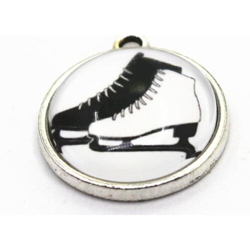 New Arrive 10pcs skating shoes dangle charms for bracelets necklace jewelry accessory glass pendants hockey sport hanging charms