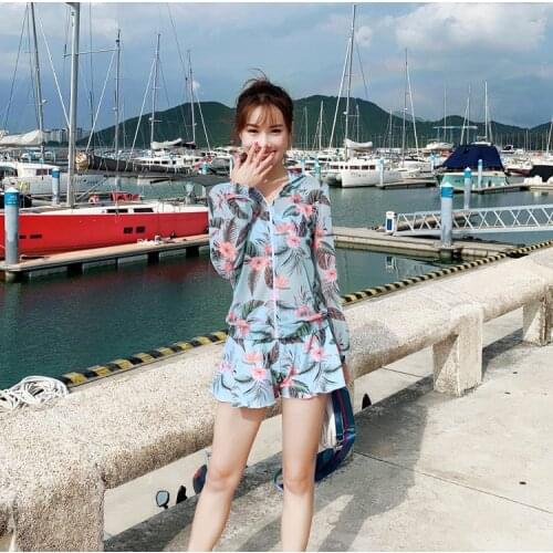 Long Sleeve Swimsuit Kitesurf Swim Surfing Swimsuits For Women Sports Three Piece Four 2019 New Korean Animal Polyester