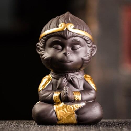 Chinese Purple Clay Kung Fu Tea Pets Monkey King Tea Tray Sun Wukong Statues Sculptures For Home Office Decoration Crafts