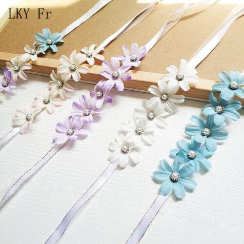 LKY Fr Wrist Corsage Bridesmaid Wedding Bracelet for Brides White Blue Silk Flower Wrist Corsage Bracelet Wedding Accessories