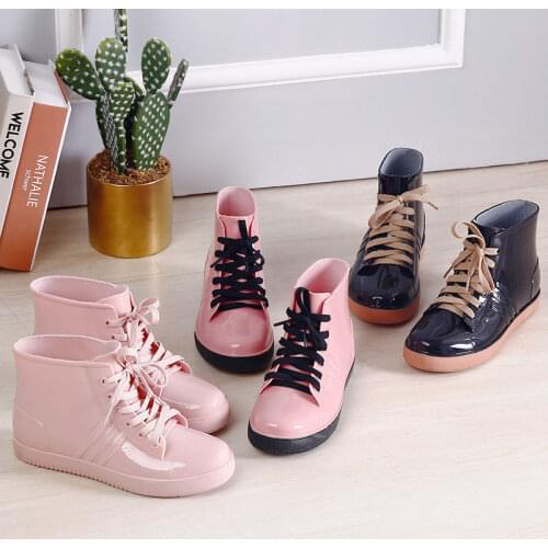 Tide Women Faves Rain Boots Waterproof Water shoes Students Ankle Galoshes Rubber overshoes Lace up Non slip Pink Black 896