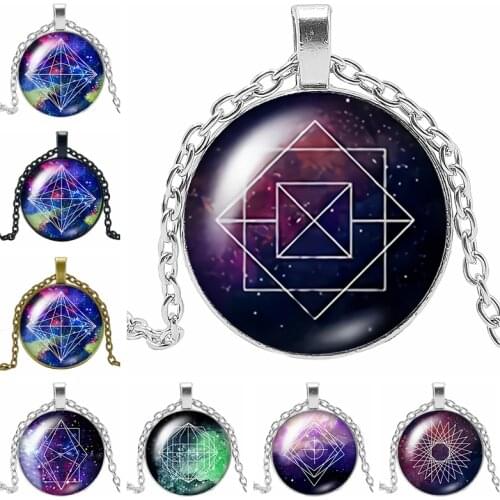 2019 New Creative Galaxy Starry Rule Geometric Chain Gift Glass Convex Round Pendant Necklace Fashion Jewelry