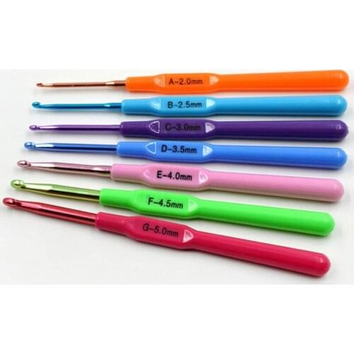7pcs/Set Candy color plastic handle Aluminum Hook Crochet Hooks Knit Knitting Weave DIY Craft Needles Loom Tool 2.0-5.0mm AU490