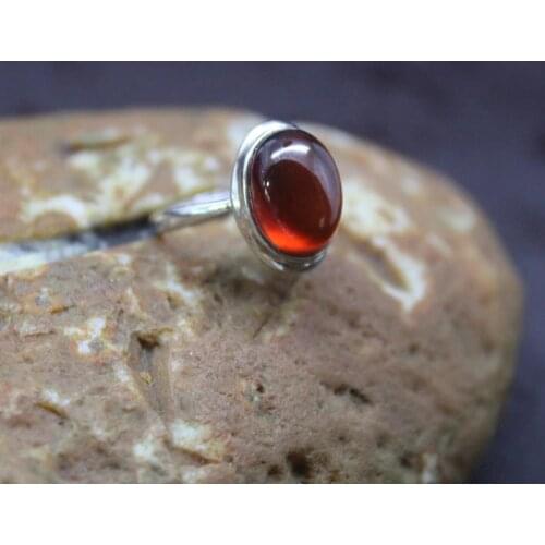 Wholesale New Fashion Euro-American Jewelry Special Classic Garnet 925 silver inlay Ring for Women concise namour Charm Gift