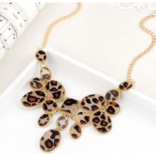 Gold Chain Necklaces & Pendants for Women Collier Femme Leopard Geometric Statement Colar Maxi Fashion Crystal Jewelry Bijoux