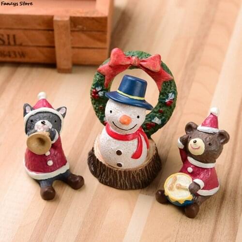 Resin Christmas Ornaments Small Animal Forest Composer Childrens Christmas Tree Fireplace Decoration Ornaments Mini Cute Snowman