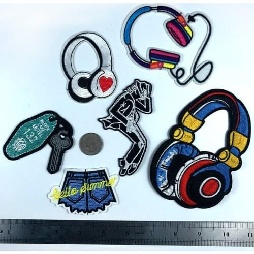 Colors Music Headset Patches Iron On Patches for Clothing Michael Jackson Dance Embroidered Appliques Key Jeans Pants Badges