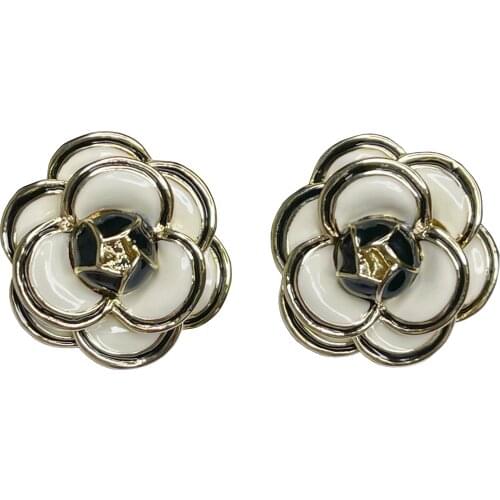 LPXLYLZY Stud Earrings