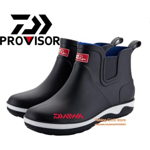 2021 Men warm Camping Hikingrain boots Short barrel kitchen wash car working rubber boots Daiwa fishing shoes Water Sports shoes