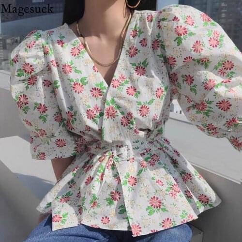 Summer Korean Style V Neck Slim Blouse Women Lace-up Waist Puff Short Sleeve Tops Floral Printed New Bandage Casual Shirt 14454