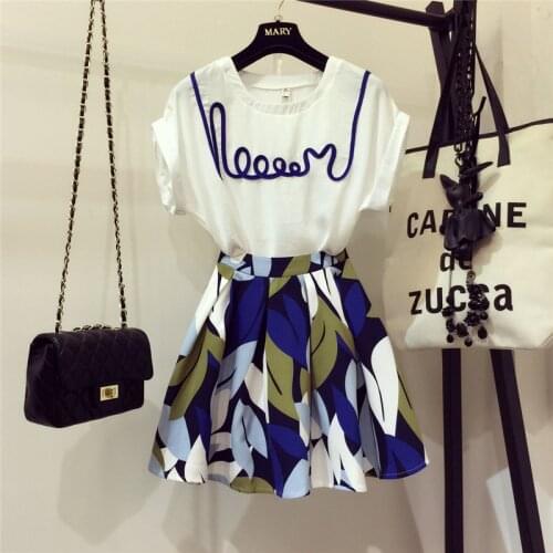 2021 New Fashion Summer Ladies Skirt Suit Womens Letters Short Sleeved T-shirt + High Waist Print Short A-line Skirt Two Pieces