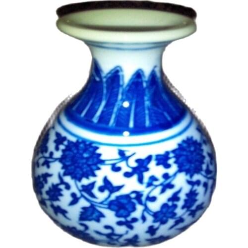 Fine Old China Blue and white Porcelain Hand-painted Ceramic painting vases