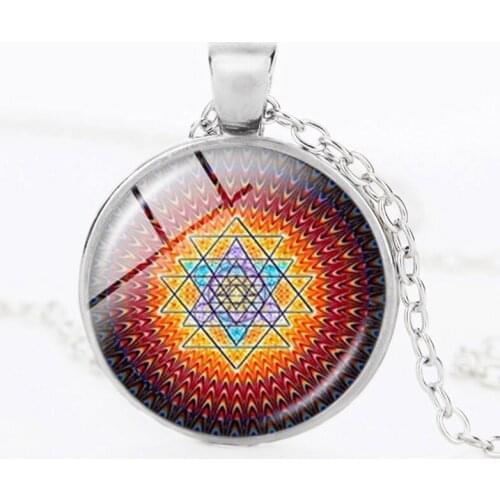 SUTEYI Newest Sri Yantra Buddhist Pendant Sri Yantra Mandala Necklace Sacred Geometry Women Necklaces Glass Cabochon Jewelry