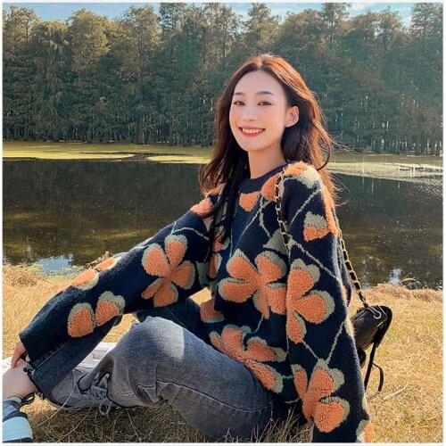 Women Winter Fall Outwear Sweater Hong Kong Style Vintage Flower Jacquard Round Neck Long Sleeve Jumper Casual Loose Knitted Top