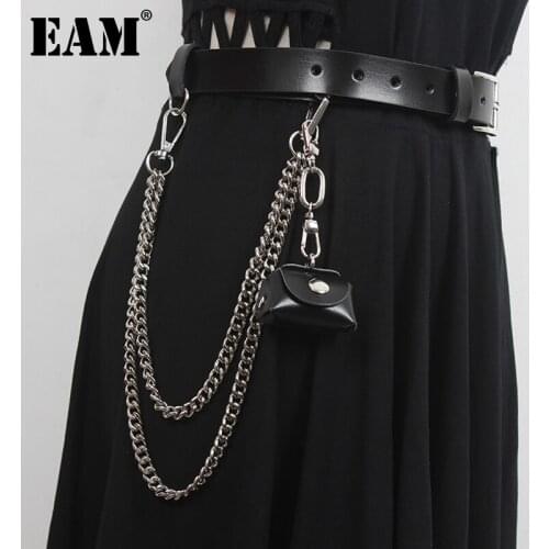 [EAM] Pu Leather Black Metal Chain Mini-bag Belt Personality Women New Fashion Tide All-match Spring Autumn 2021 1DD8429