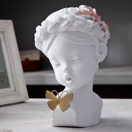 NORDIC MODERN RESIN CUTE GIRL FIGURINES DECORATION CRAFTS HOME HOTEL DESKTOP BLUE WHITE BUTTERFLY GIRL ORNAMENTS WEDDING GIFT