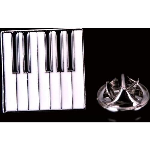 High quality enamel brass fashion music equipment white piano Brooch mens Lapel Pin clothing backpack badge jewelry