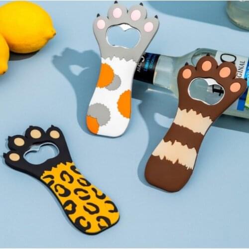 1Pcs Magnetic Refrigerator Magnet Bottle Opener Beer Soda Cat Claw Personality Bottle Opener Multifunctional Cartoon