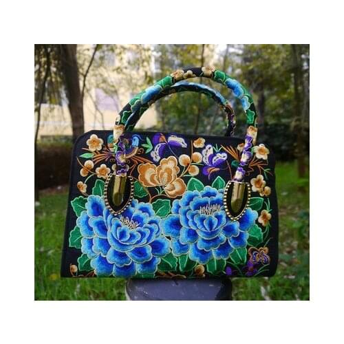 New Fashion Embroideryb Women bags!Multi-use Floral embroidery Lady Shoulder&Handbag All-match Vintage Bohemian party handbag