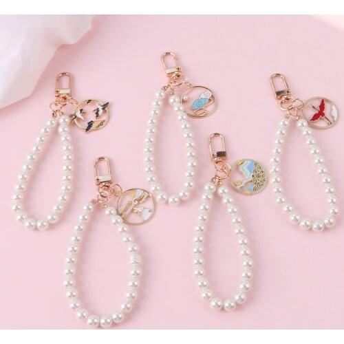 Imitation Pearl Lanyard Keychain Antique Cloud Animal Alloy Key Ring Women Girl Airpods Bag Key Chains Ornament