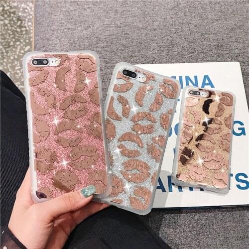 Luxury Shinning Glitter Cover For iphone 7 6 6S Plus SE 5 5S X XS Soft Glitter Lips Phone Capa for iPhone7 Fundas