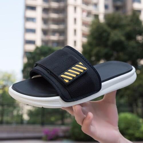 Summer Mens Slippers Concise Indoor&outdoor Slides for Men Non-slip Leisure Slippers Fashion Soft Beach Sandals Mens Shoes