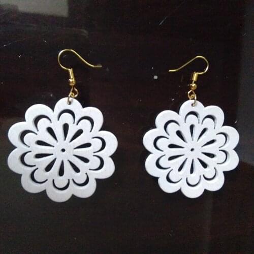 FUYIER 18Colors Hollow Carving Wood Chrysanthemum Drop Earrings Cute 3D Flower Earrings Personality Laser Cut eco Wooden Jewelry