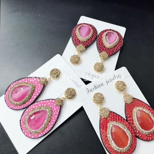 The new vintage creative water drop earrings with a long style of elegant accessories wholesale