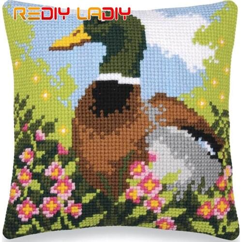 DIY Cross Stitch Cushion Cover Wild Duck Needlepoint Kits Pre-Printed Canvas Thick Yarn Cross-stitch Pillow Case Arts and Crafts