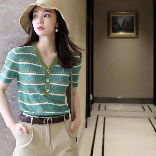 Green V-neck Ice Silk T-shirt Womens 2021 New Short Sleeve Small Striped Small Fresh Top