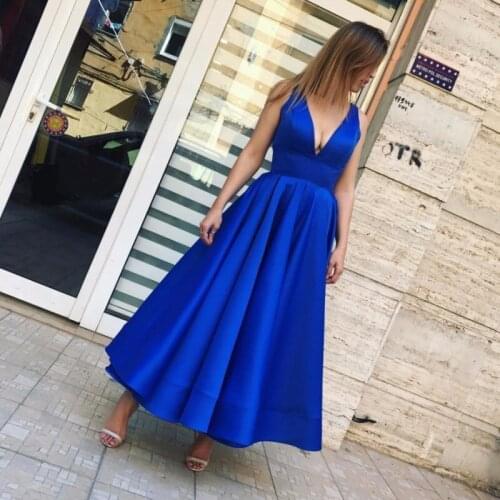 An018 Sexy V-neck Sleeveless Formal Party Gowns A-Line Ball Gown Girls Evening Dress Elegant Abendkleider Custom-Made