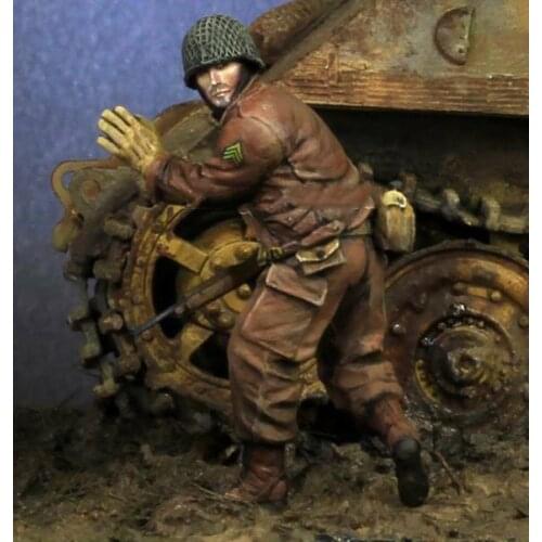 Unassambled 1/35 ancient Grenadier run (NO TANK ) stand Resin figure miniature model kits Unpainted