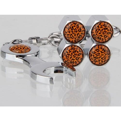 Leopard print Wrench Car Key Chain Ring with Dust Proof Car Tire Wheel Valve Caps Bike Motor Universal Accessory for Jeep patrio