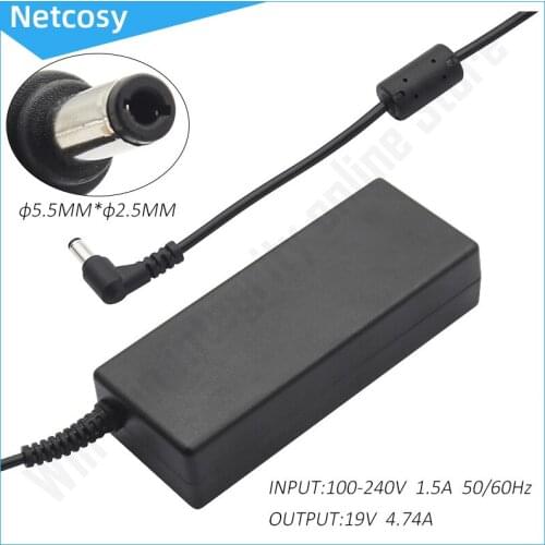 19V 4.74A 90W 5.5*2.5mm AC Adapter Power Charger For Toshiba Satellite C675 C655 L745 L755 C55 C75 L455 L505 L645 Laptop Charger