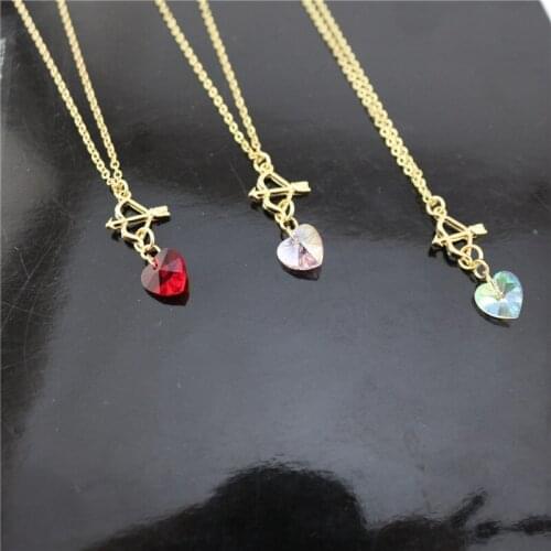 Japanese and Korean simple red powder white tri-color glass heart arrow pendant necklace factory direct Valentine gift
