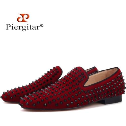 Piergitar handmade burgundy color men velvet shoes with black spikes party and wedding men loafers Italian style smoking slipper