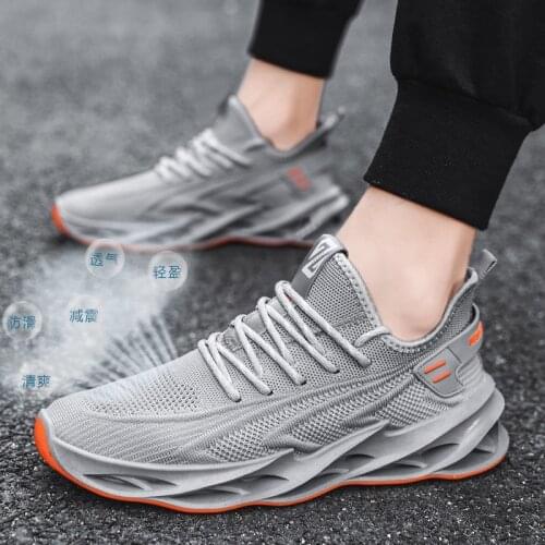 Fashion Mens Sport Casual Shoes Spring Summer Breathable Mens Sneakers Mesh Lightweight Walking Shoes Sneaker Men Outwear