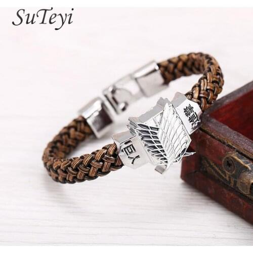 SUTEYI Men Jewelry Attack On Titan Rope Chain Bracelets Shingeki No Kyojin Scouting Legion Floating Women Bangles Cosplay